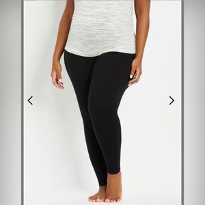 Motherhood Maternity Plus Size Leggings
